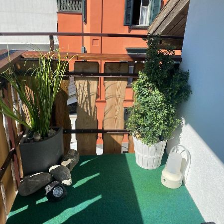 Dachwohnung In Der Mitte Von Laax-Dorf Esterno foto