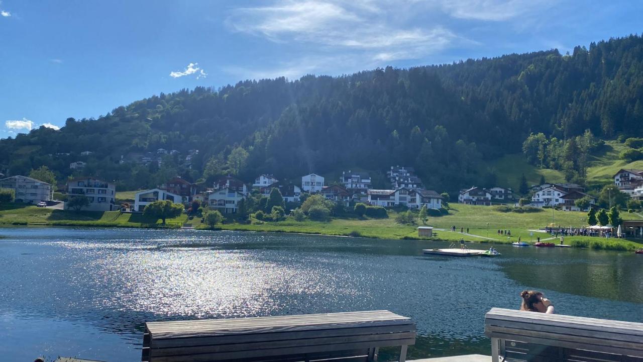 Dachwohnung In Der Mitte Von Laax-Dorf Esterno foto